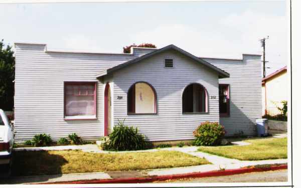 262-264 Franklin Ln in Ventura, CA - Building Photo - Building Photo