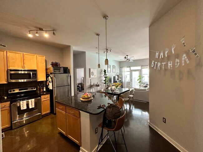 3000 Vanderbilt Pl in Nashville, TN - Building Photo - Building Photo
