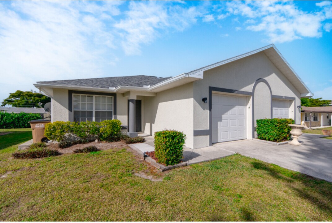 4934 Viceroy Ct in Cape Coral, FL - Building Photo