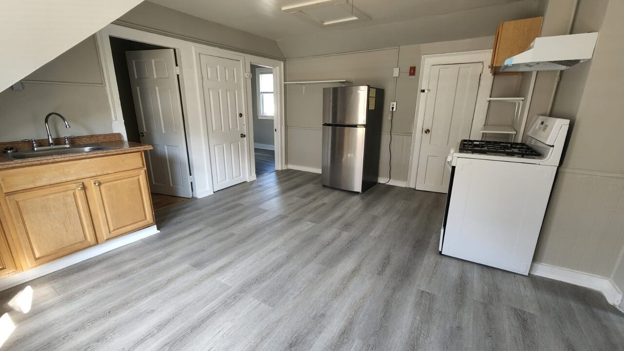45 Frank St in New Haven, CT - Building Photo
