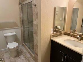 2728 Oak Rd in Walnut Creek, CA - Building Photo - Building Photo