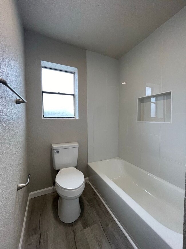 6019 Bedford Dr in Beaumont, TX - Building Photo - Building Photo