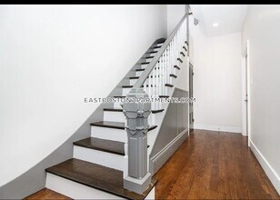 249 Lexington St, Unit 2 in Boston, MA - Building Photo - Building Photo