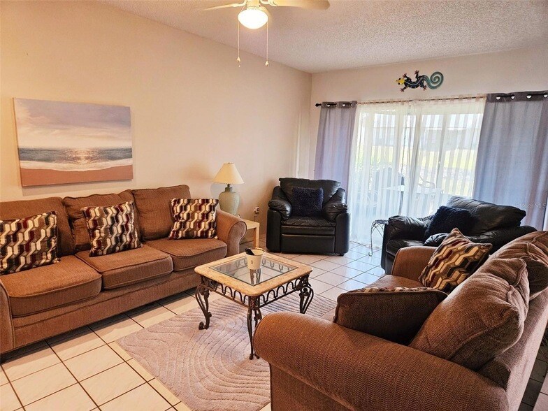 4107 41st St W, Unit 627 in Bradenton, FL - Foto de edificio