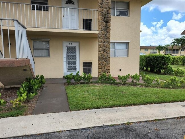 property at 9911 Sandalfoot Blvd