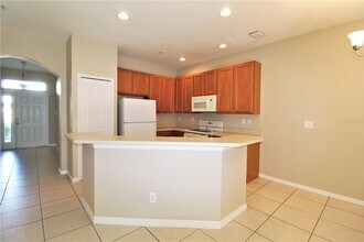 4011 Burlwood Rd in Sarasota, FL - Building Photo - Building Photo