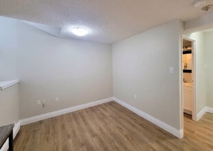 Embassy Apartments in Orangeville, ON - Building Photo - Building Photo