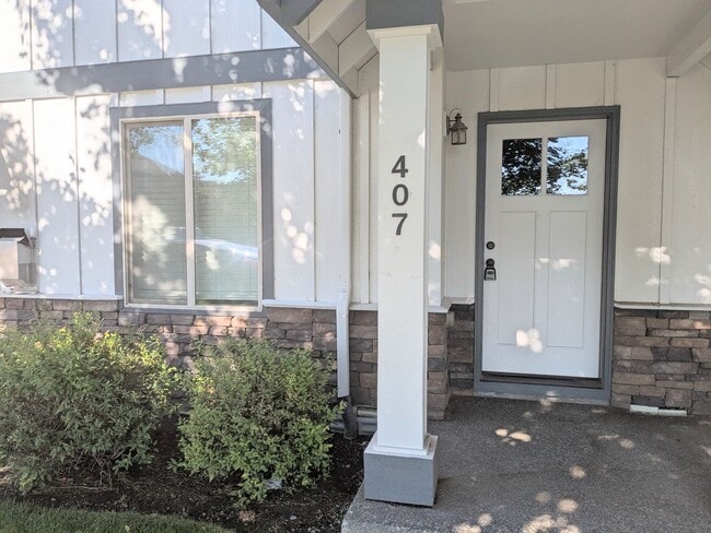 property at 407 NW 25th St