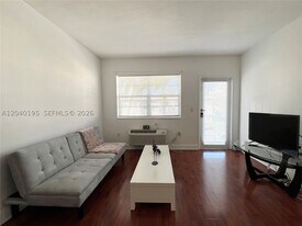 450 77th St in Miami Beach, FL - Building Photo