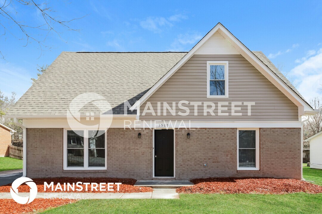 3509 Cedar Post Rd in Winston-Salem, NC - Foto de edificio