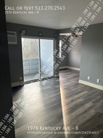 1976 Kentucky Ave in Cincinnati, OH - Building Photo - Building Photo