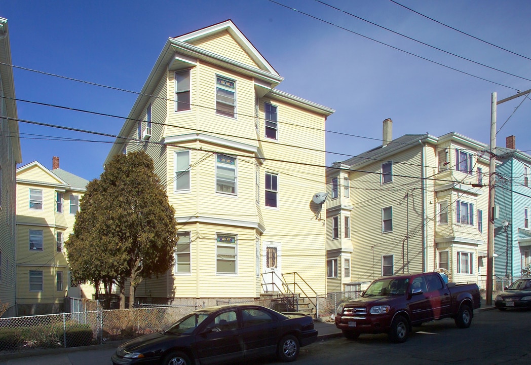 196-202 Hope St in Fall River, MA - Building Photo