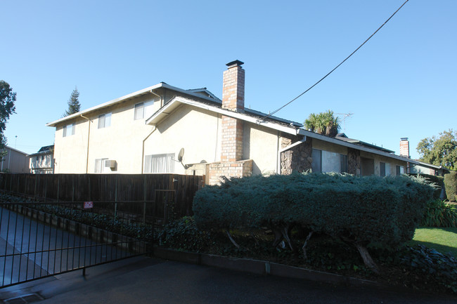 3776 Moorpark Ave in San Jose, CA - Foto de edificio - Building Photo