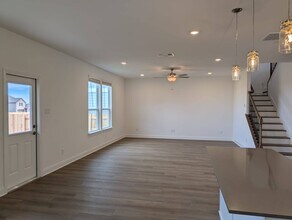 212 Daniels Dusty Trl in Georgetown, TX - Building Photo - Building Photo