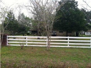 Corner Lot - Mobile Park in Panama City, FL - Building Photo - Building Photo