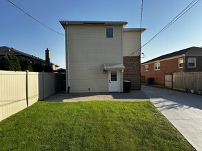 6508 W 60th St, Unit 2 in Chicago, IL - Building Photo - Building Photo