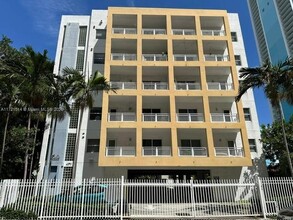 471 NE 25th St in Miami, FL - Building Photo - Building Photo