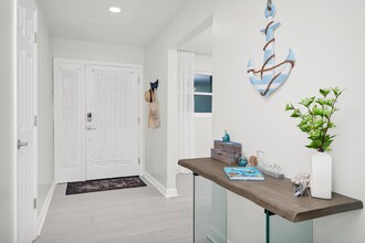 363 Harbor Dr in Cape Canaveral, FL - Building Photo - Building Photo