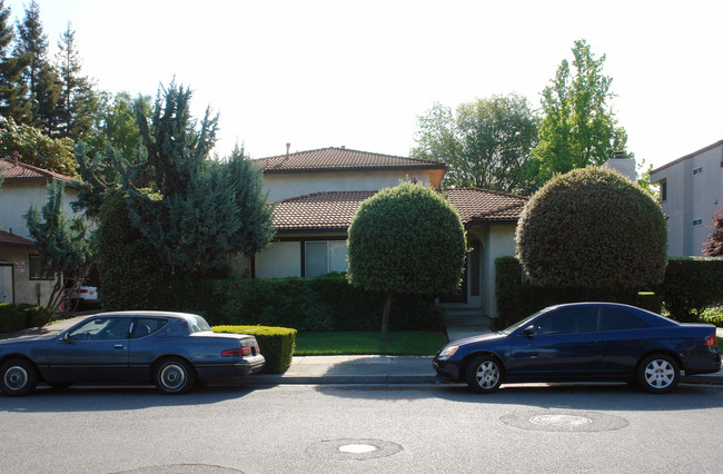 170 Michael Dr in Campbell, CA - Foto de edificio - Building Photo