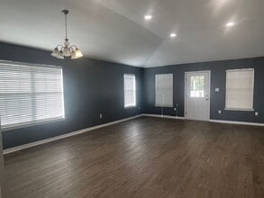 12075 Harmony Cir in Gulfport, MS - Building Photo - Building Photo