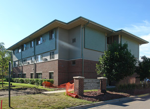 Roselawn Village Apartments in Roseville, MN - Building Photo - Building Photo