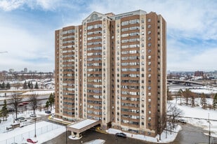Bona Vista Apartments in Ottawa, ON - Building Photo