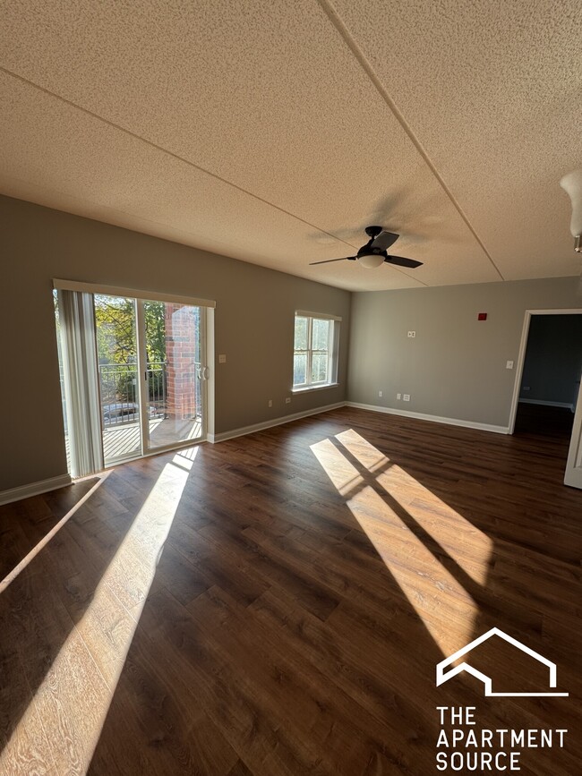 property at 3400 N Old Arlington Heights Rd