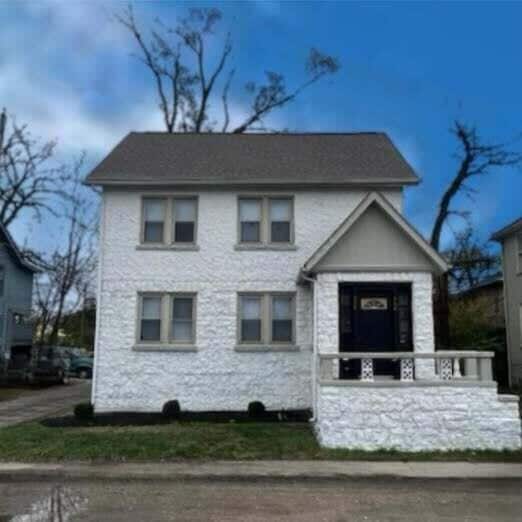 property at 750 N Dawson Ave