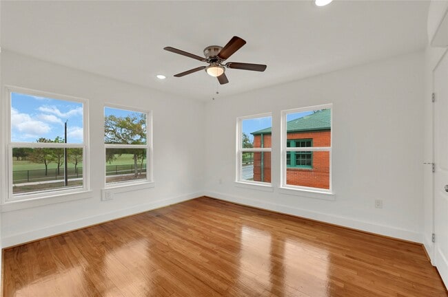 6644 Lawndale St in Houston, TX - Building Photo - Building Photo