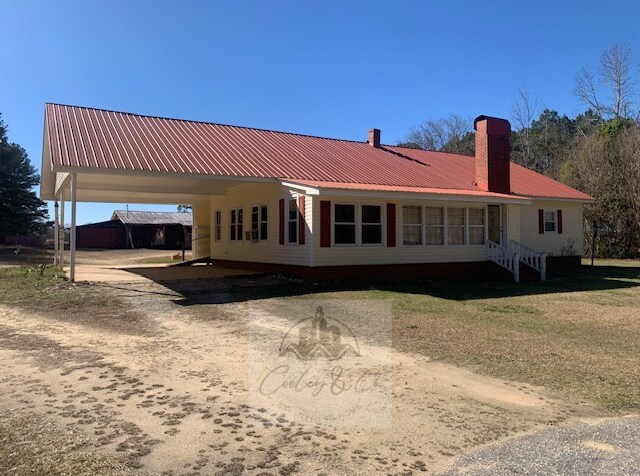 property at 1527 Hardee Rd