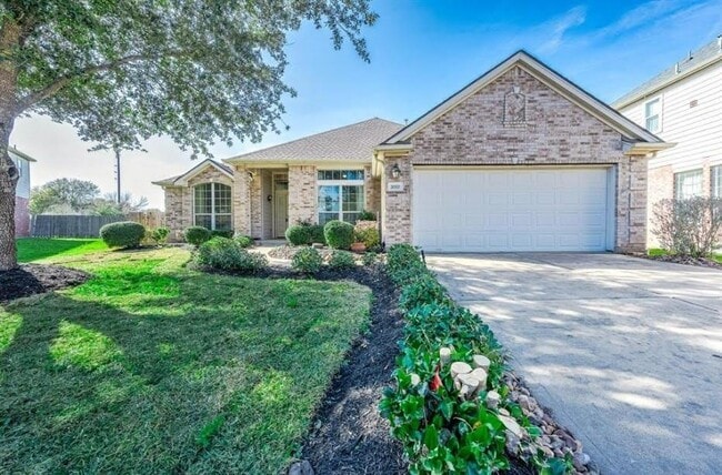 property at 3007 Natchez Hill Trail