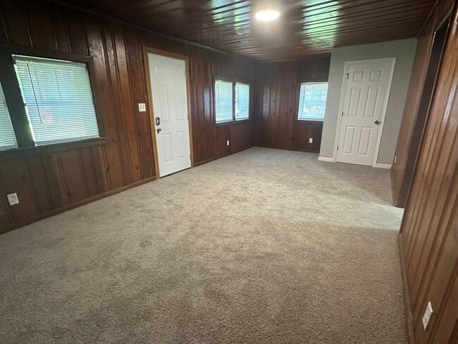 1704 S Penn St in Muncie, IN - Building Photo - Building Photo