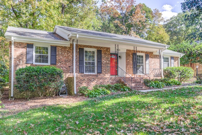 1023 Pamlico Dr in Cary, NC - Building Photo - Building Photo