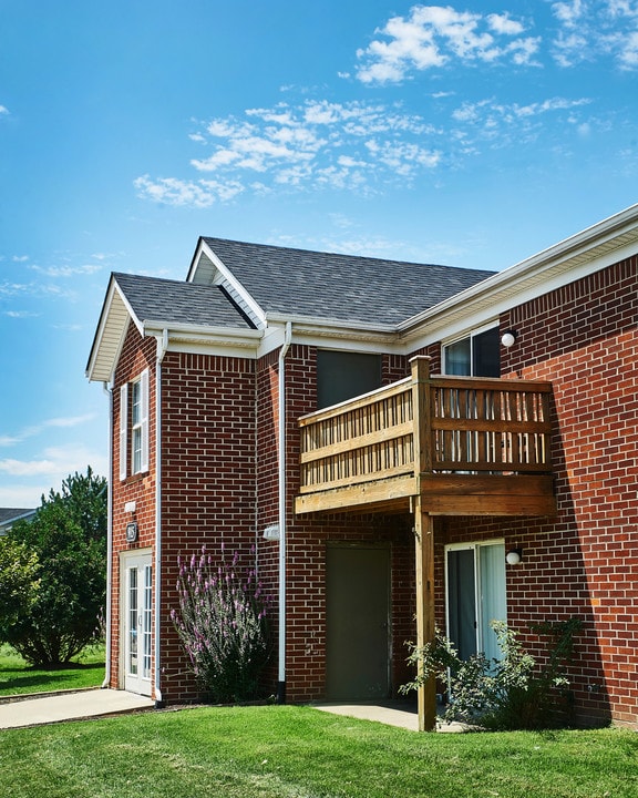 Loper Commons in Shelbyville, IN - Foto de edificio