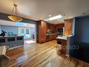 8308 E Lehigh Dr in Denver, CO - Building Photo - Building Photo