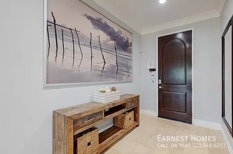 19320 Carranza Ln in Santa Clarita, CA - Building Photo - Building Photo