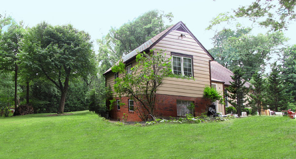 2601 Cool Spring Rd in Adelphi, MD - Building Photo