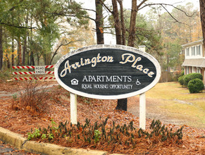 Arrington Place Apartments in Columbia, SC - Building Photo - Building Photo