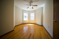 97 Kilsyth Rd, Unit 1 in Boston, MA - Building Photo - Building Photo