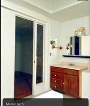 1240 Bonnie lane in Oroville, CA - Building Photo - Building Photo