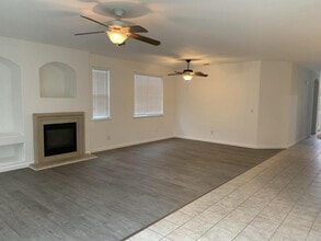 353 Ellison Pl in Merced, CA - Building Photo - Building Photo