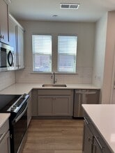 1027 S Point Rd in Belmont, NC - Building Photo - Building Photo