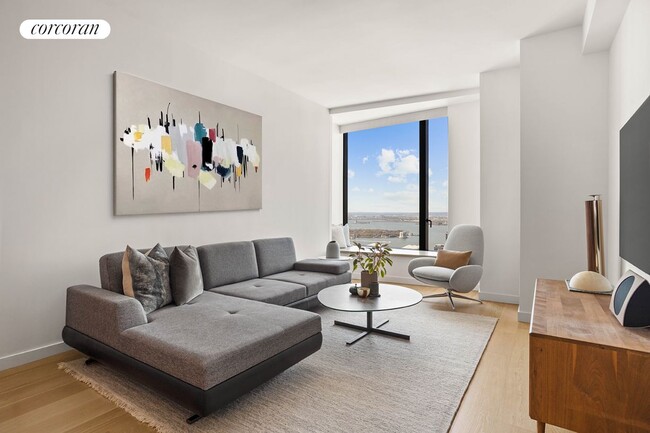 property at 11 Hoyt St