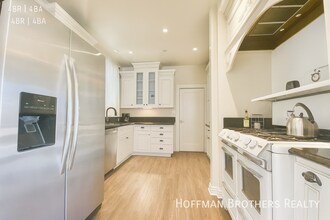 753 S Ogden Dr in Los Angeles, CA - Building Photo - Building Photo