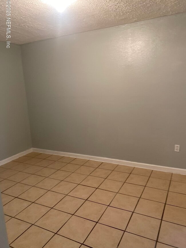 property at 5754 MONCRIEF N Rd