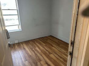 341 Broadway St in Estacada, OR - Foto de edificio - Building Photo