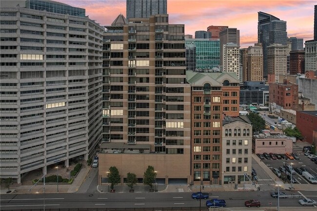 property at 151 Fort Pitt Blvd