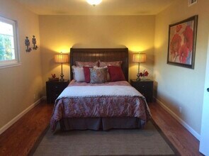 238 S Park Victoria Dr in Milpitas, CA - Foto de edificio - Building Photo