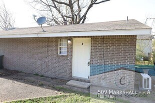 509 Marshall St in Jonesboro, AR - Building Photo