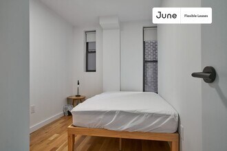 Absolutely Private ROOM in Bed-Stuy, Unit 4 in Brooklyn, NY - Foto de edificio - Building Photo